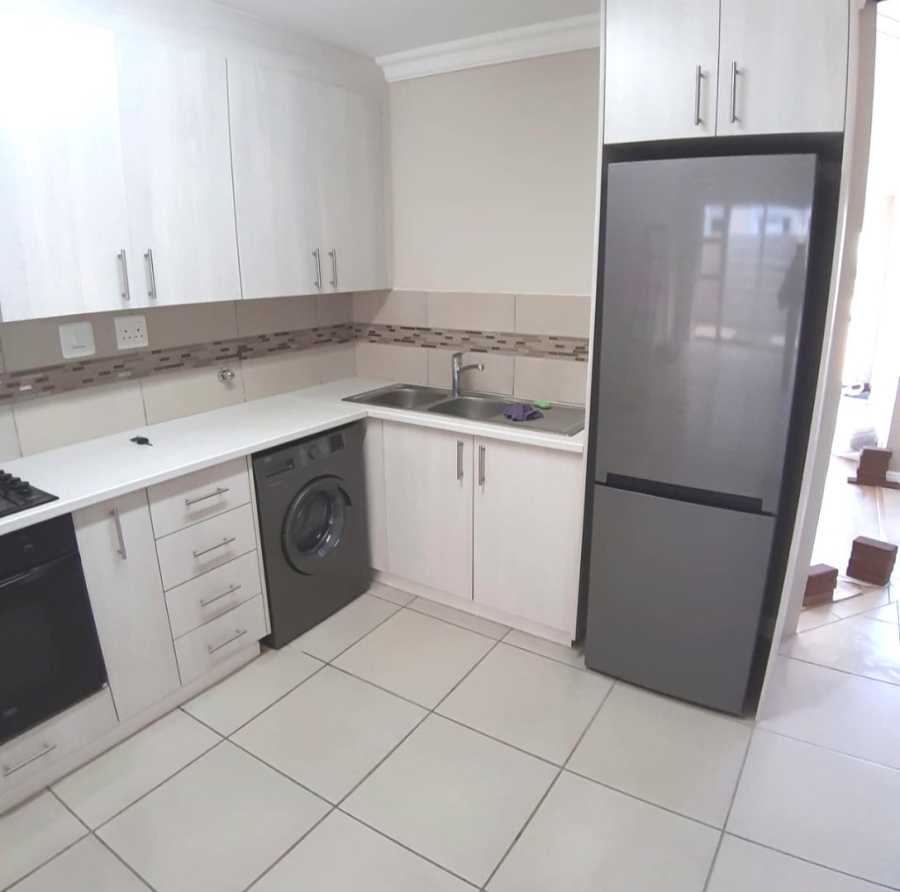 2 Bedroom Property for Sale in Groenkloof Retirement Village Western Cape